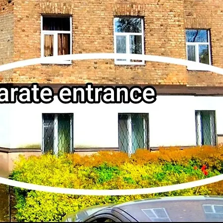 Terbatas Art House Apartmán *